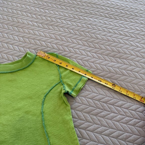 Urban Outfitters Women's Short Sleeve Green BDG Baby Cropped Tee Size S - Picture 6 of 6